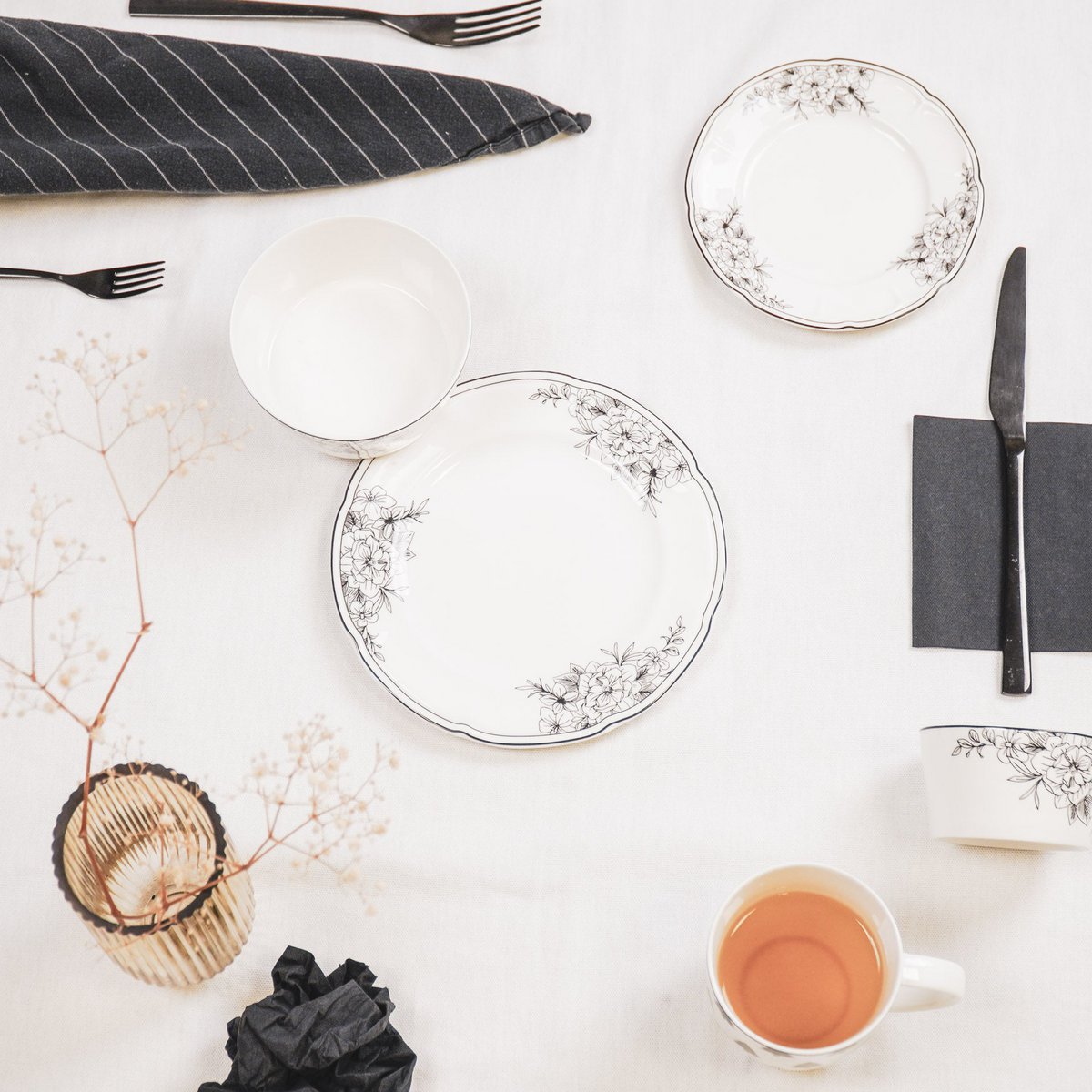 Bord - Les Fleurs - Newbone China - 19,5x19,5x1,2cm