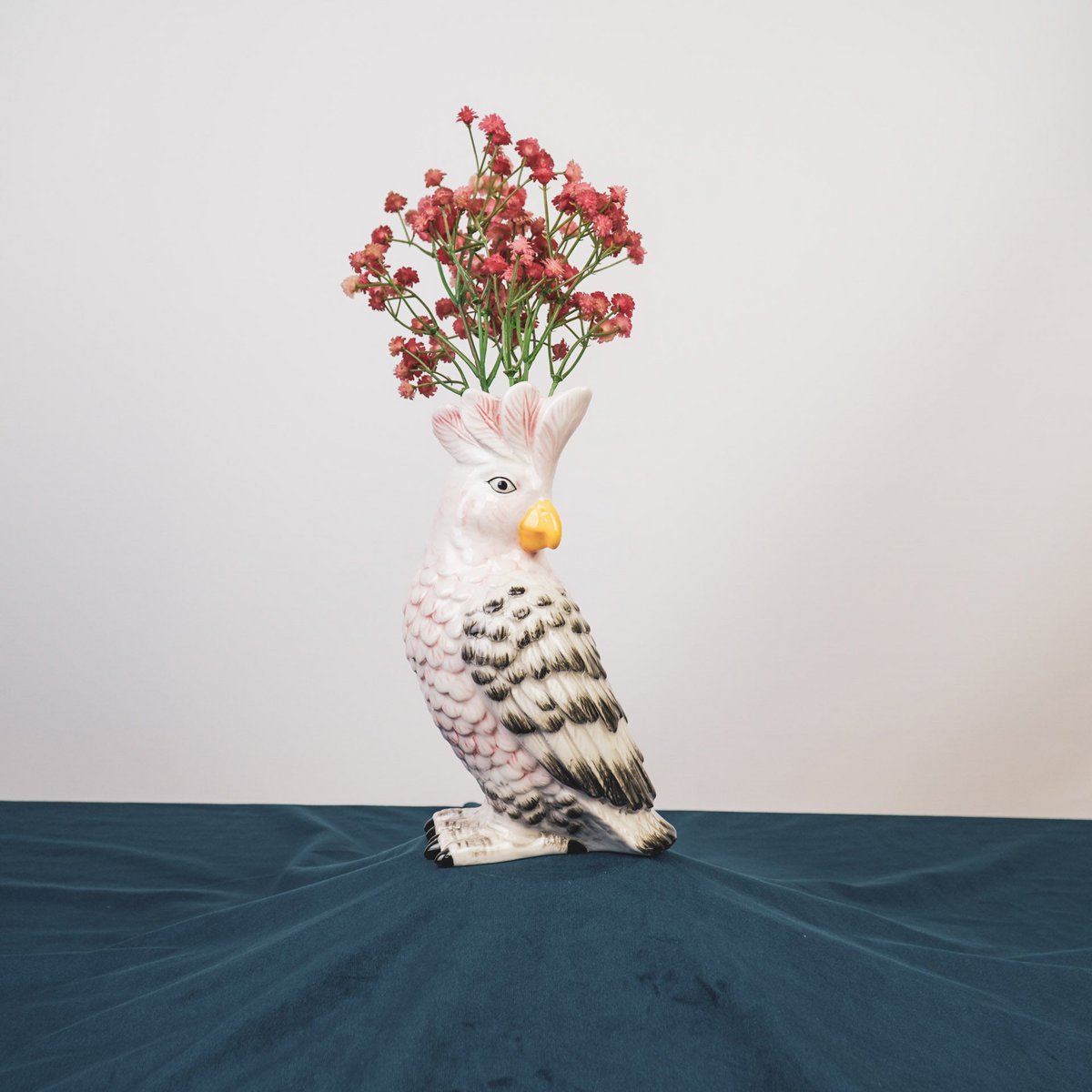 VASE-Cockatoe-Dolomite-roze/ groen-14-x10.5x22cm