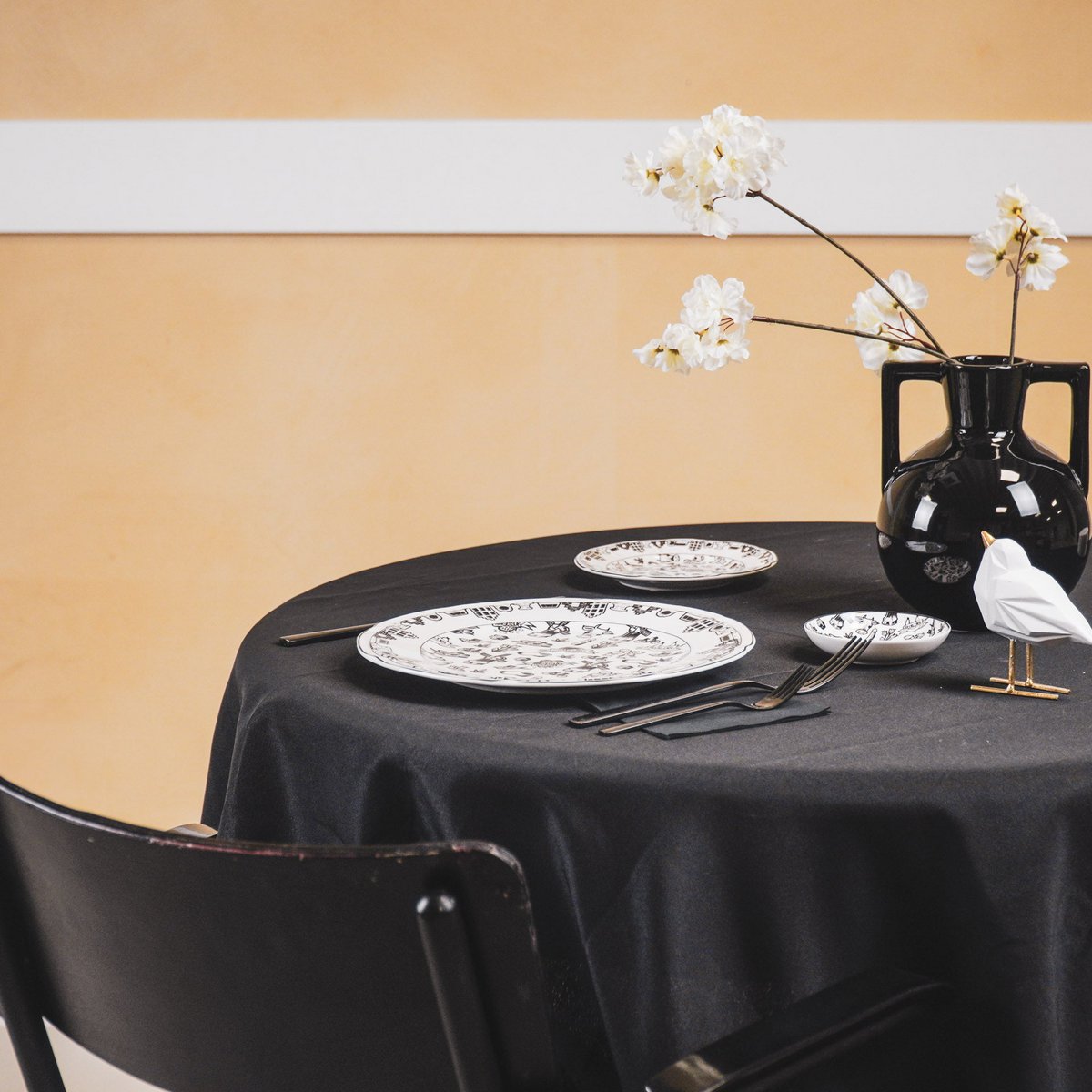 Bord - Dutch Black - Newbone China - 26x26x1,5cm