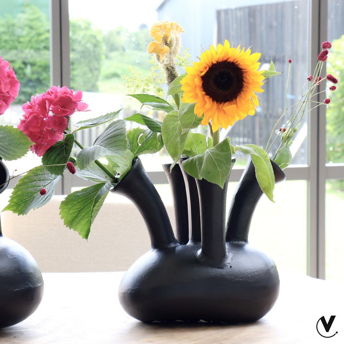 Assen black tulpenvaas