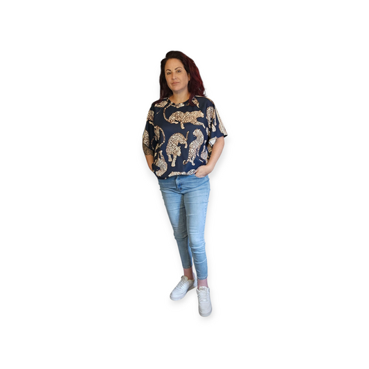 Mooie bruine top met luipaarden